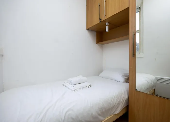 3bed Near Jameson Distillery & Luas Line 公寓